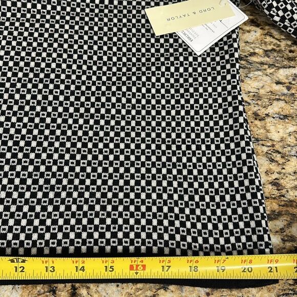 Lord & Taylor Vintage Italian Merino Wool Geo Pattern Sweater Size XL - Picture 7 of 9